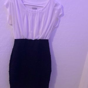 Enfocus Petite Size 4 Black and White Dress